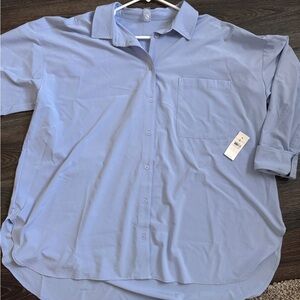 Lou & Grey Casual Button Down Shirt in Soft Blue